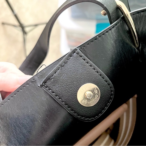 ✧･ﾟblack faux leather crossbody tote bag - Picture 8 of 10